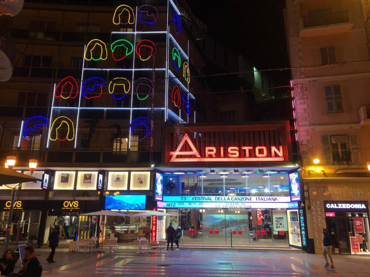Appartamento Ai Piedi Della Pigna Sanremo Bagian luar foto