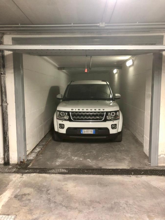 Appartamento Ai Piedi Della Pigna Sanremo Bagian luar foto