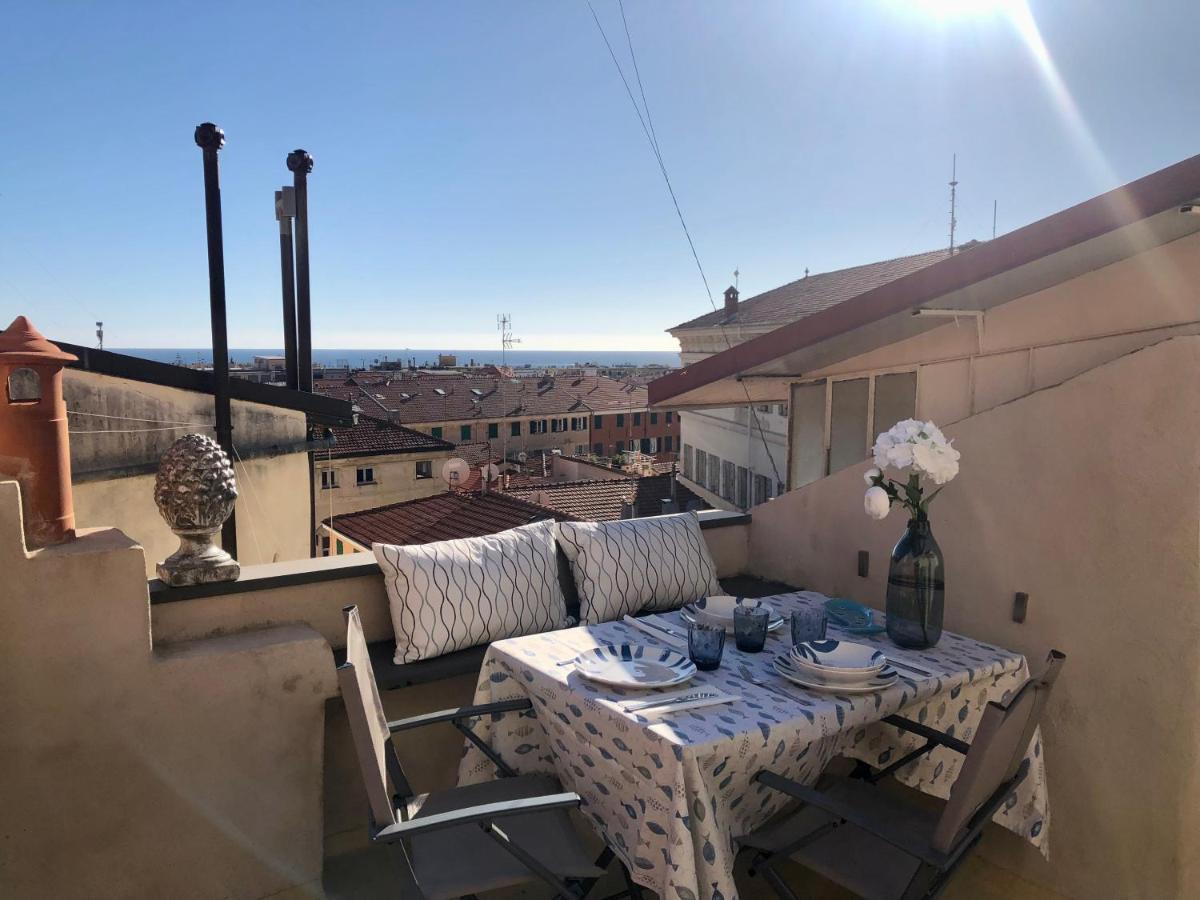 Appartamento Ai Piedi Della Pigna Sanremo Bagian luar foto